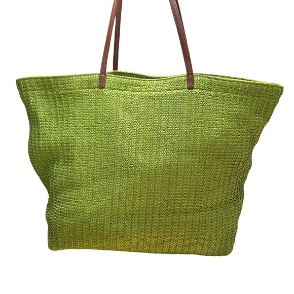 Vera Bradley Green Tote with Pink and Orange Whale Design - Picture 2 of 6